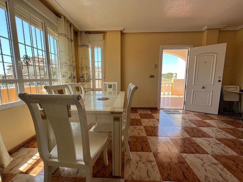 4 Cuarto Adosado en venta