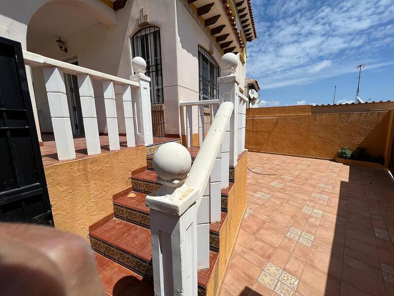 4 Cuarto Adosado en venta