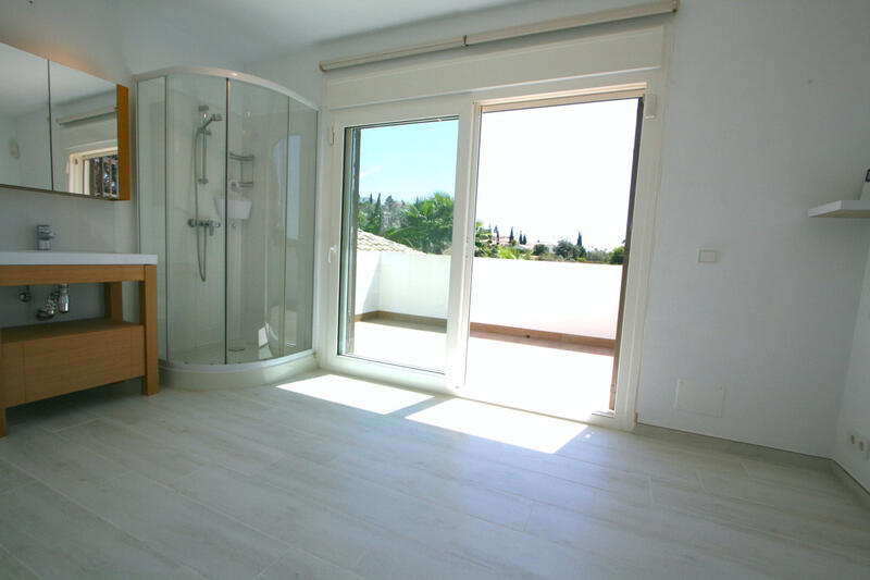 4 Cuarto Villa en venta