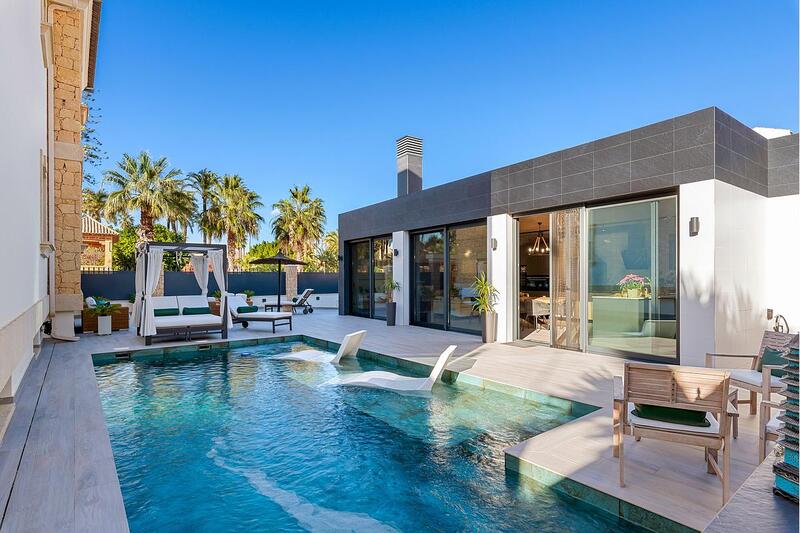 Villa à vendre dans Jacarilla, Alicante