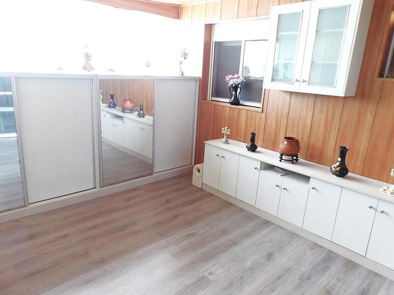 2 спальная комната городская тюрьма продается