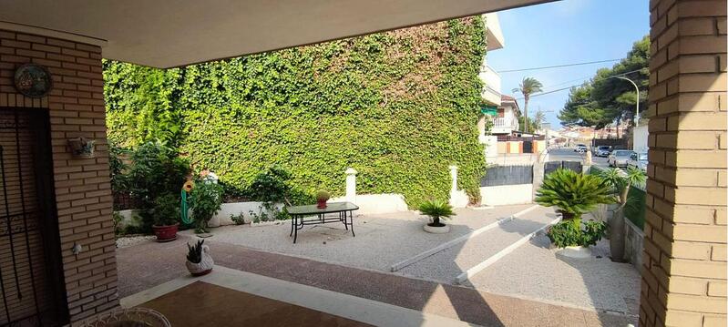 4 Schlafzimmer Villa zu verkaufen