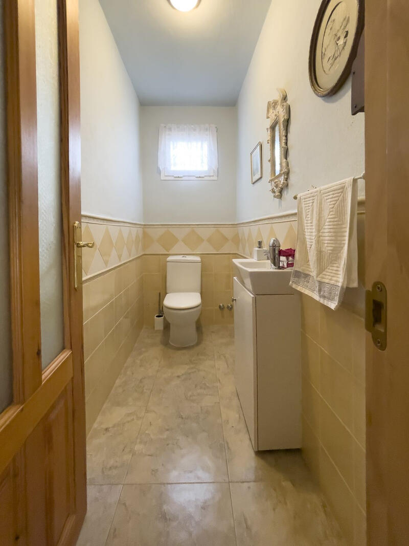 4 chambre Auberge à vendre