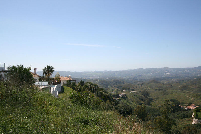 Land til salgs i Valtocado, Málaga