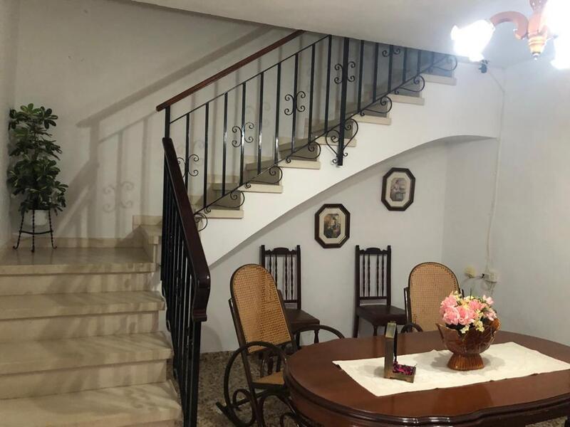 Stadthaus zu verkaufen in Cuevas Bajas, Málaga
