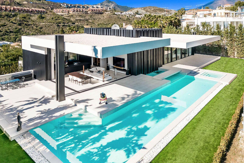 4 bedroom Villa for sale