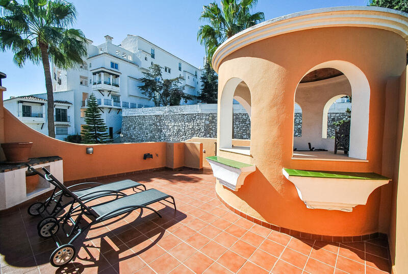 Villa till salu i Calahonda, Málaga