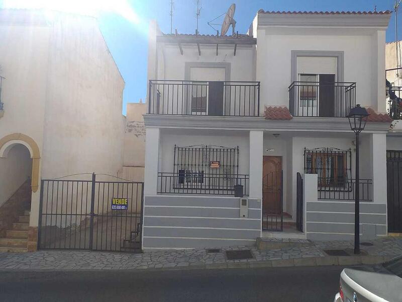 Byhus til salg i Arboleas, Almería