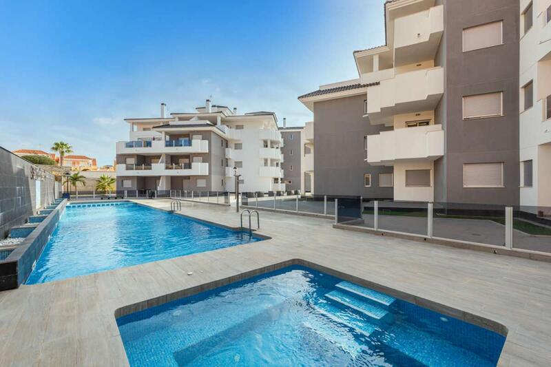 Lägenhet till salu i Villamartin, Alicante