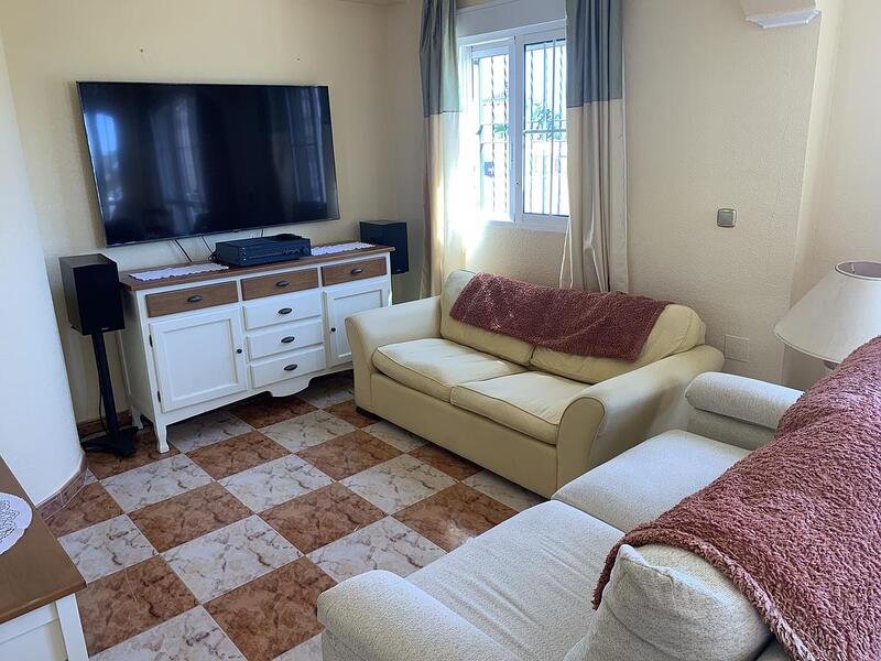 2 bedroom Townhouse for sale