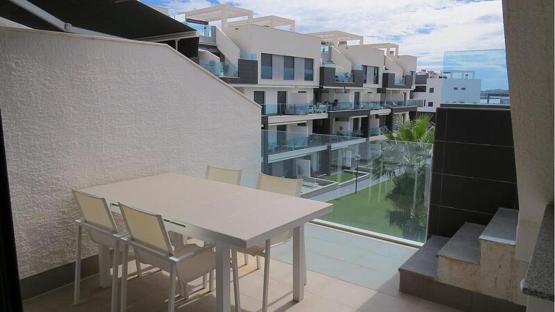 3 bedroom Apartment for sale