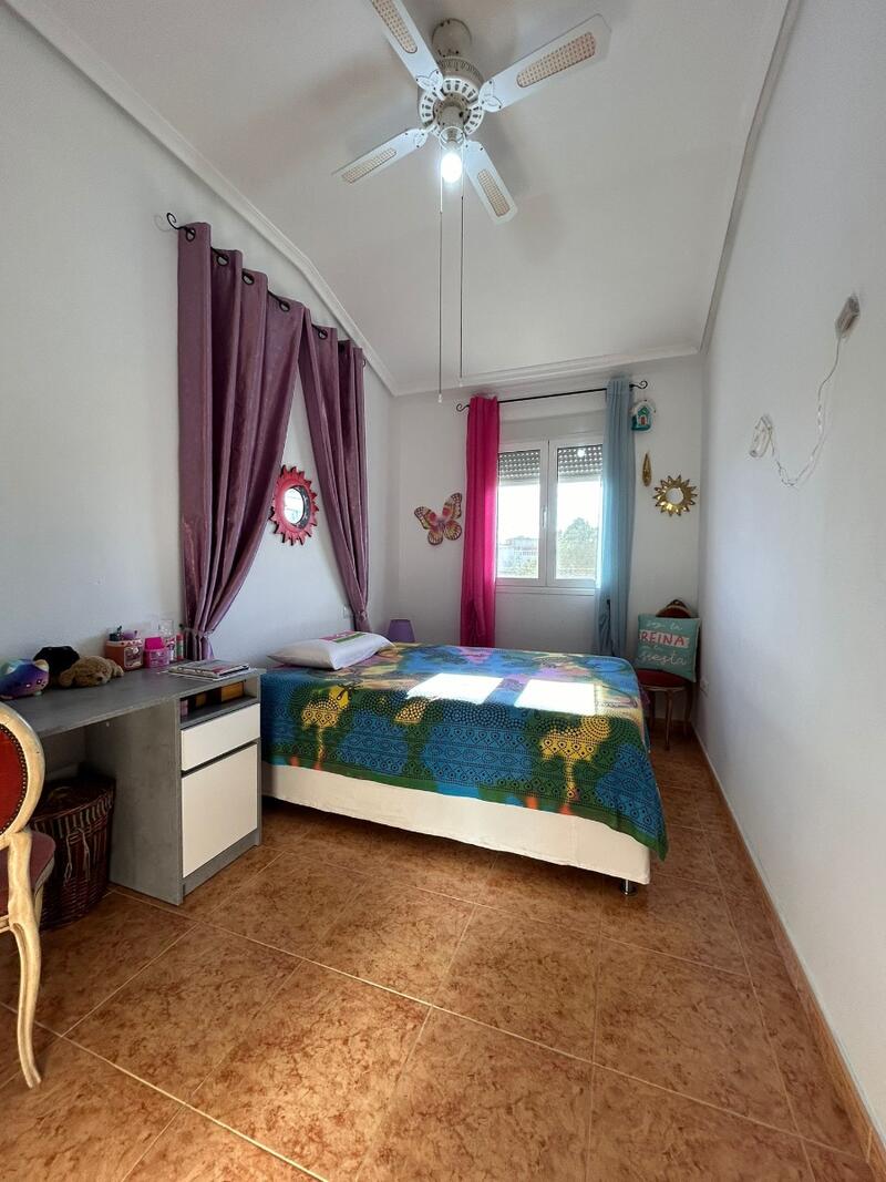 4 Schlafzimmer Villa zu verkaufen