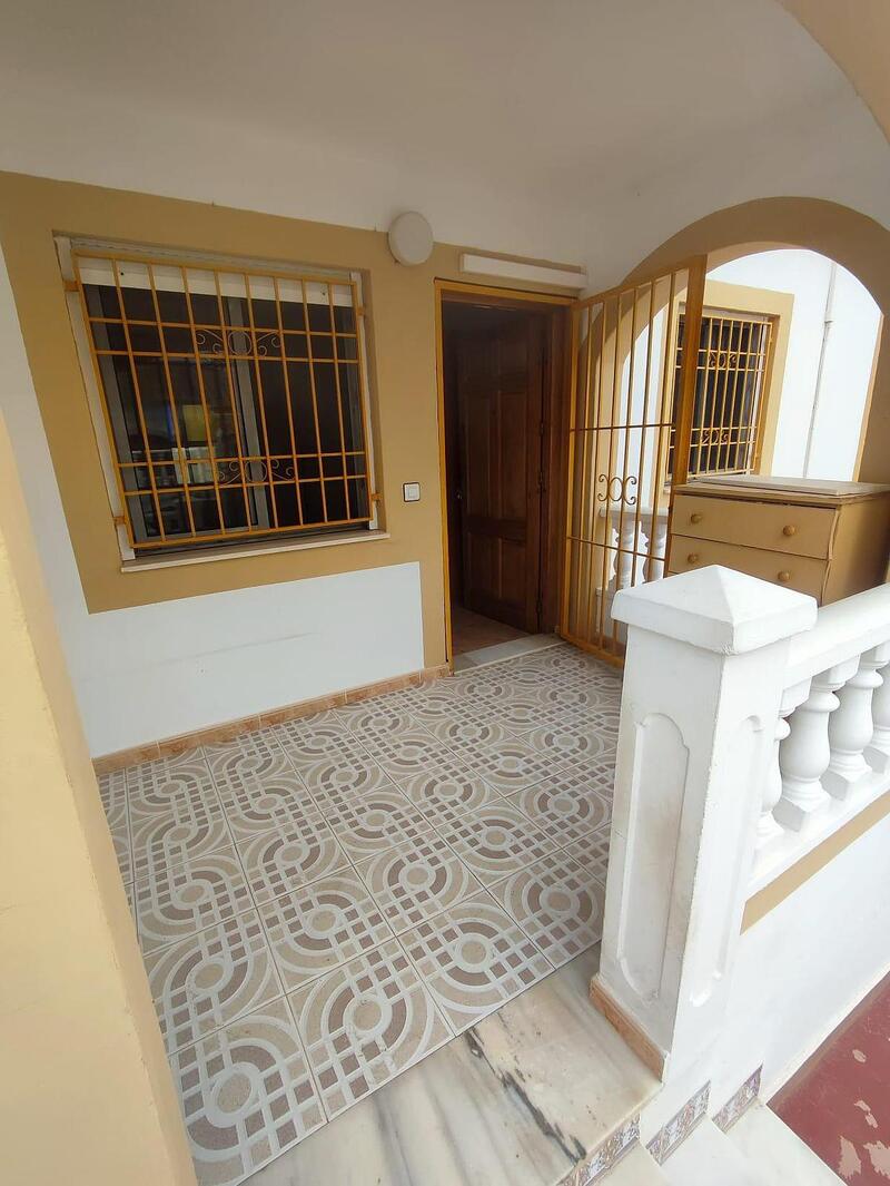 2 Schlafzimmer Stadthaus zu verkaufen