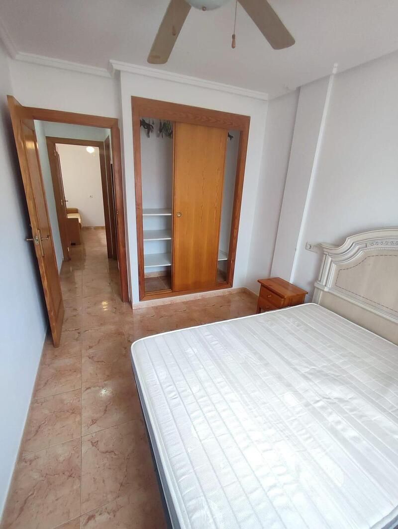 2 Schlafzimmer Stadthaus zu verkaufen