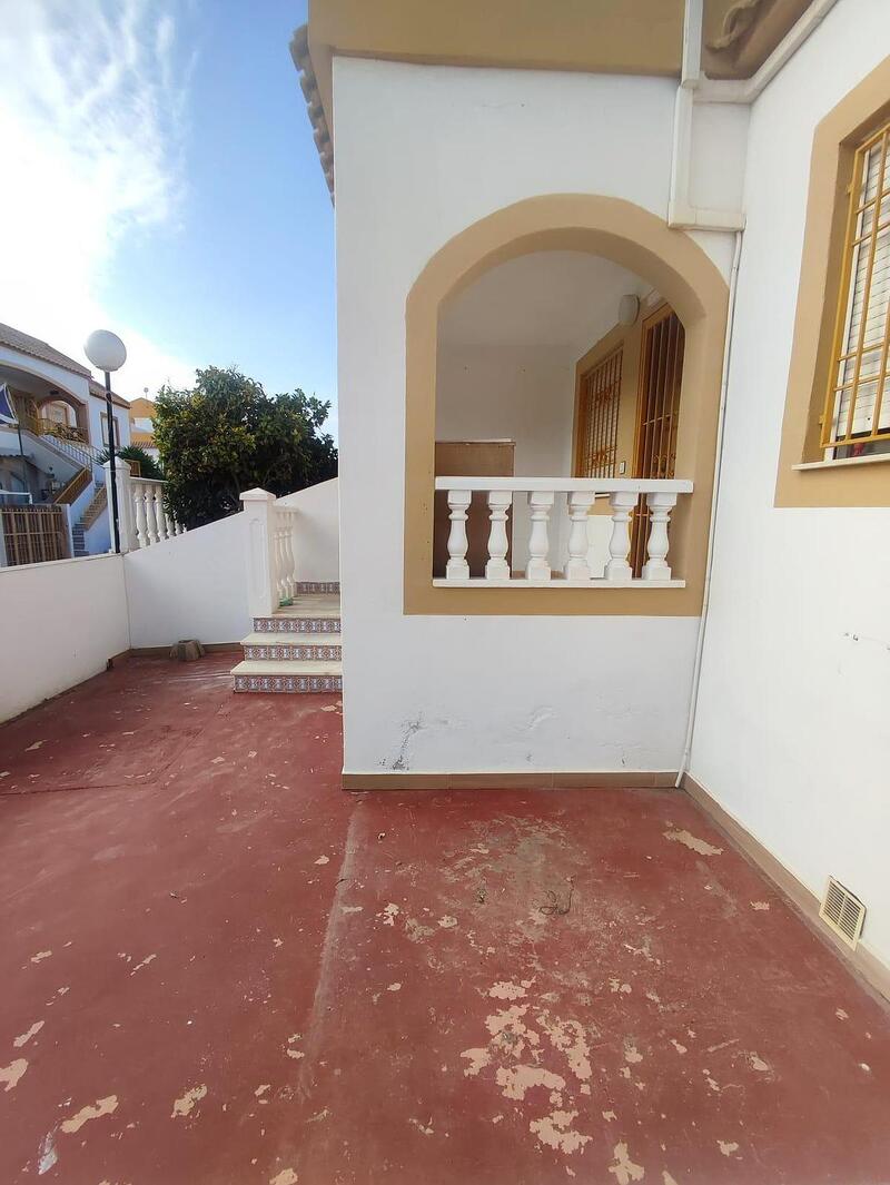 2 Schlafzimmer Stadthaus zu verkaufen