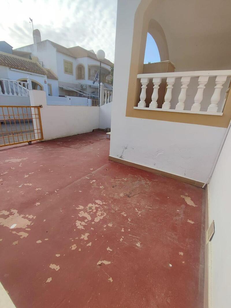 2 Schlafzimmer Stadthaus zu verkaufen