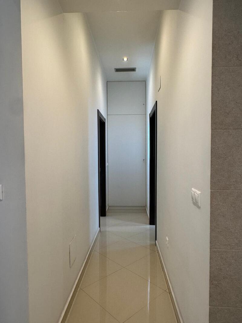 4 Schlafzimmer Appartement zu verkaufen