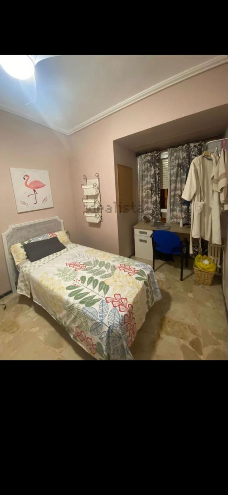 7 bedroom Apartment for sale