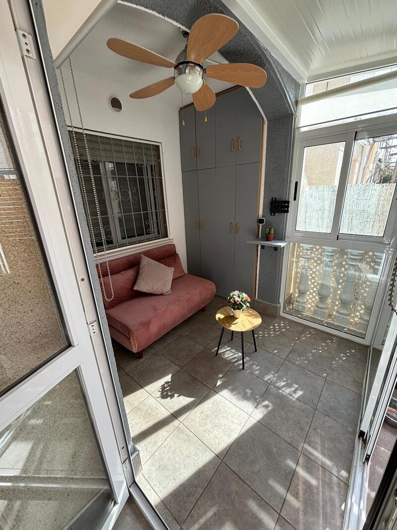 1 slaapkamer Gezinswoning Te koop