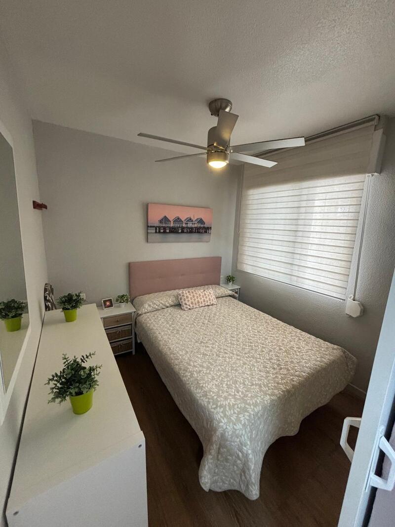 1 slaapkamer Gezinswoning Te koop