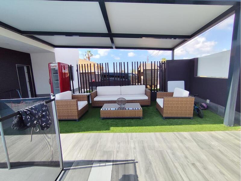 4 Schlafzimmer Villa zu verkaufen