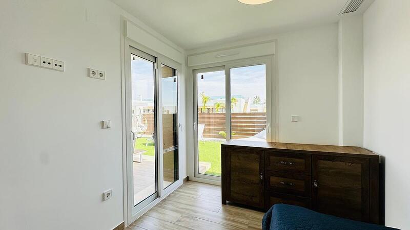 2 Schlafzimmer Villa zu verkaufen