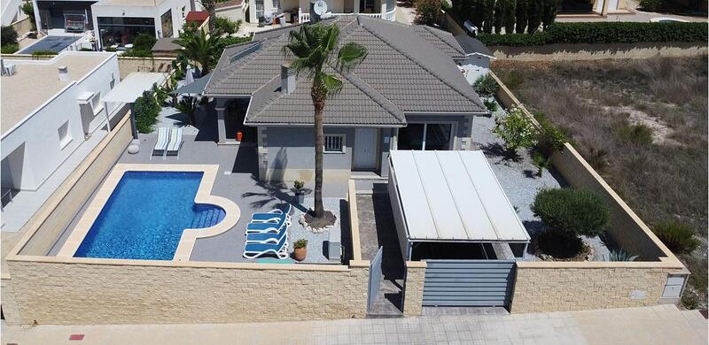 4 Cuarto Villa en venta