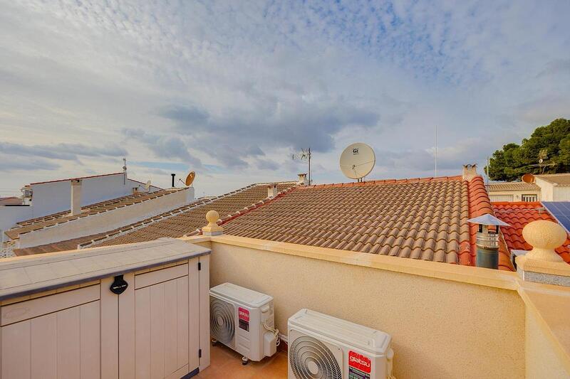 2 Cuarto Adosado en venta