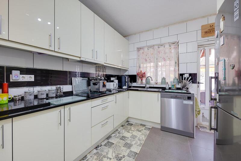 2 Cuarto Adosado en venta