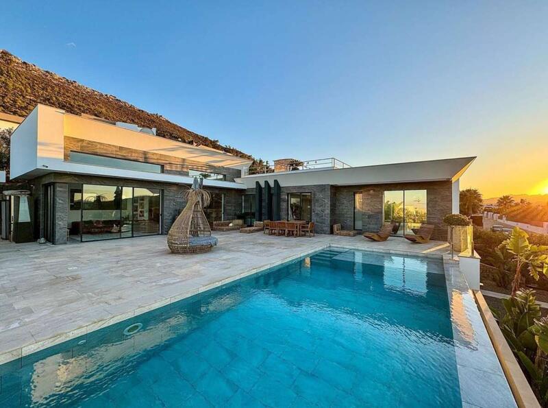 4 bedroom Villa for sale