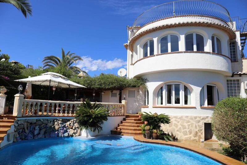 5 bedroom Villa for sale