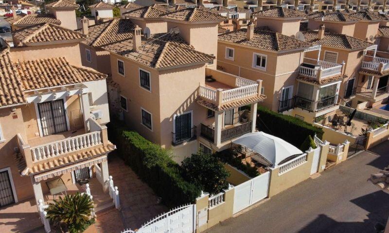 3 bedroom Villa for sale