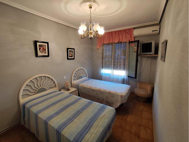 4 Schlafzimmer Villa zu verkaufen