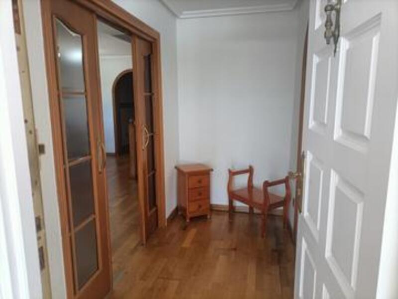4 Cuarto Villa en venta