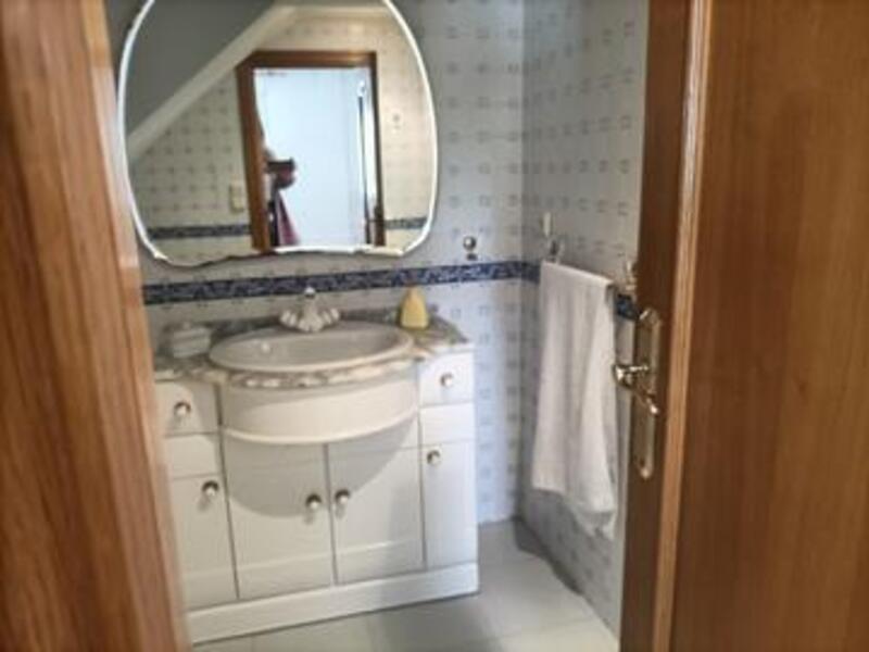 4 Cuarto Villa en venta