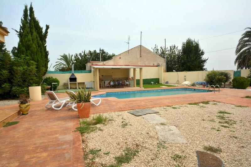 4 bedroom Country House for sale