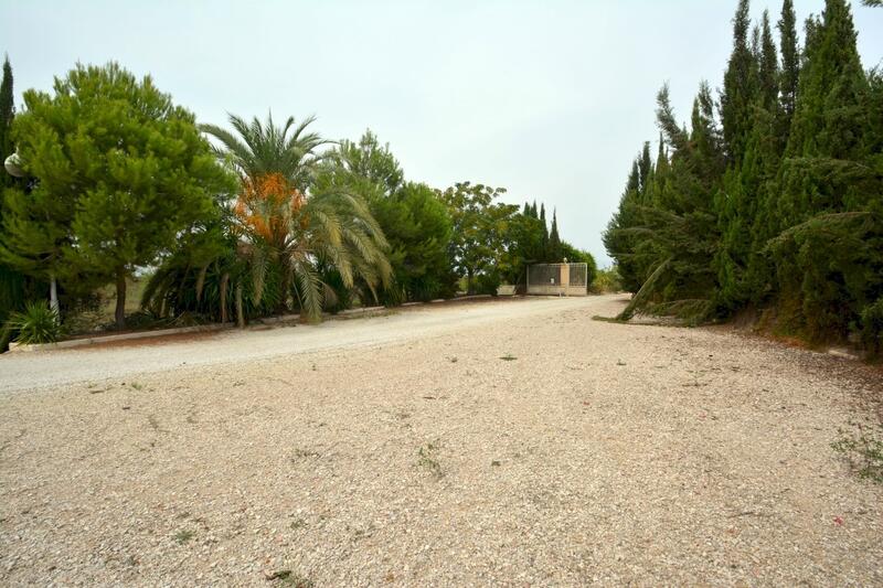 4 bedroom Country House for sale