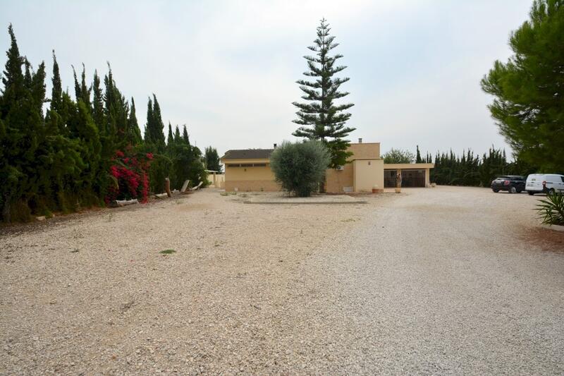 4 bedroom Country House for sale