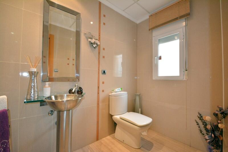 4 bedroom Country House for sale
