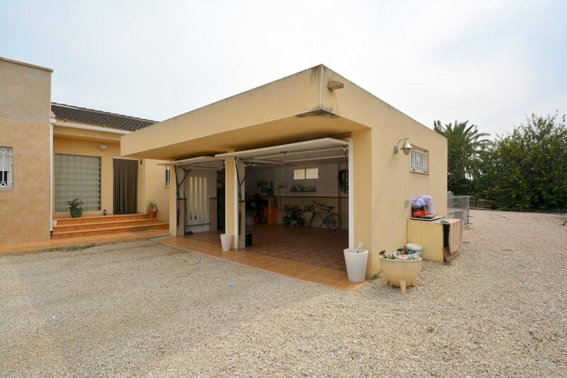 4 bedroom Country House for sale