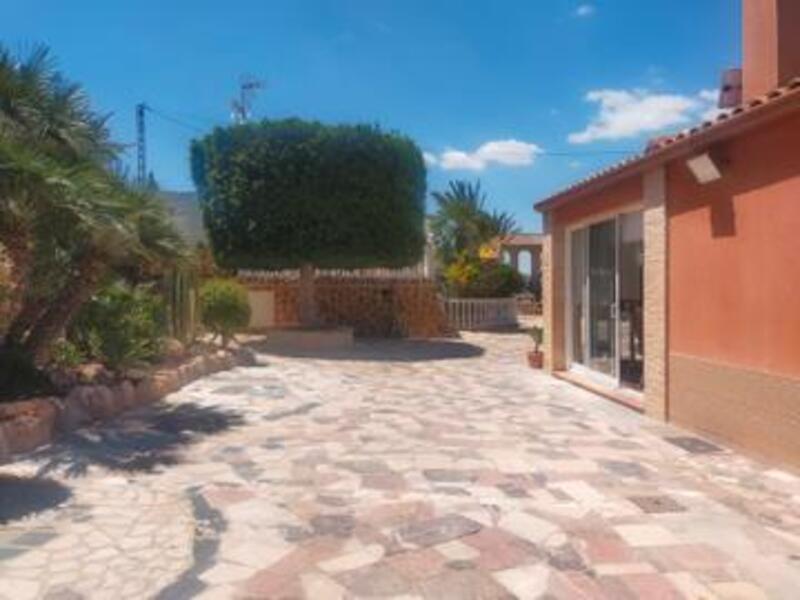 3 Cuarto Villa en venta