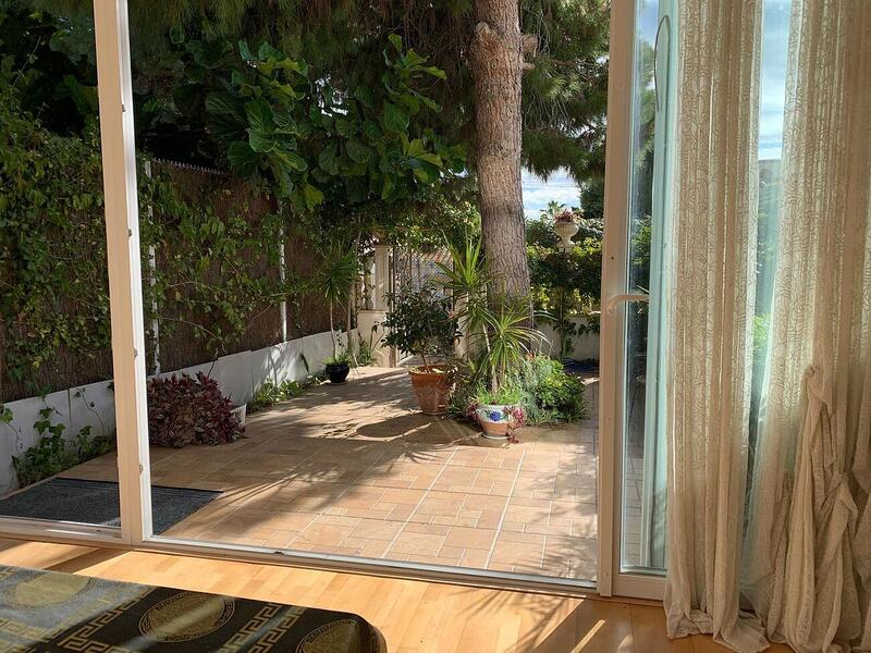4 slaapkamer Gezinswoning Te koop