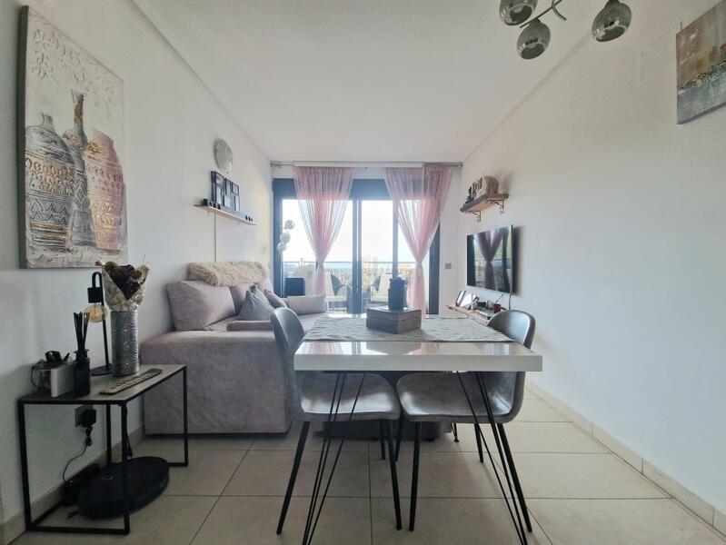 1 bedroom Apartment for sale