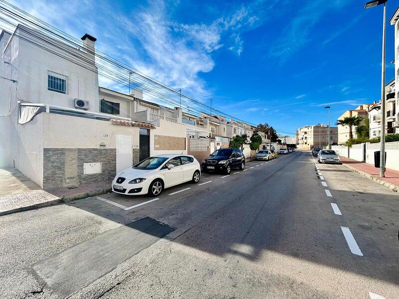 5 Cuarto Adosado en venta