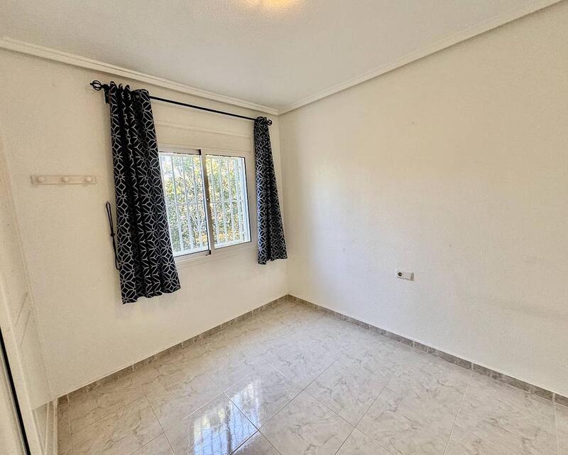 4 Cuarto Villa en venta