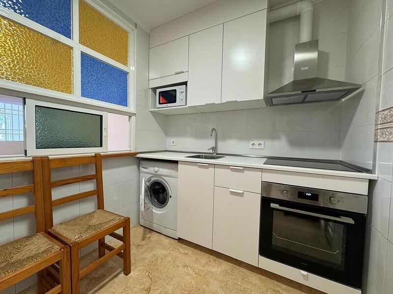 2 slaapkamer Gezinswoning Te koop