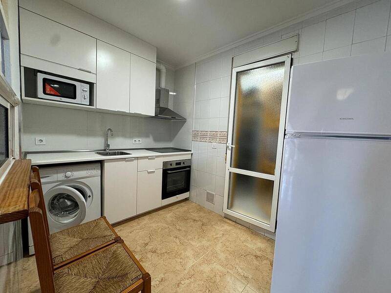 2 slaapkamer Gezinswoning Te koop