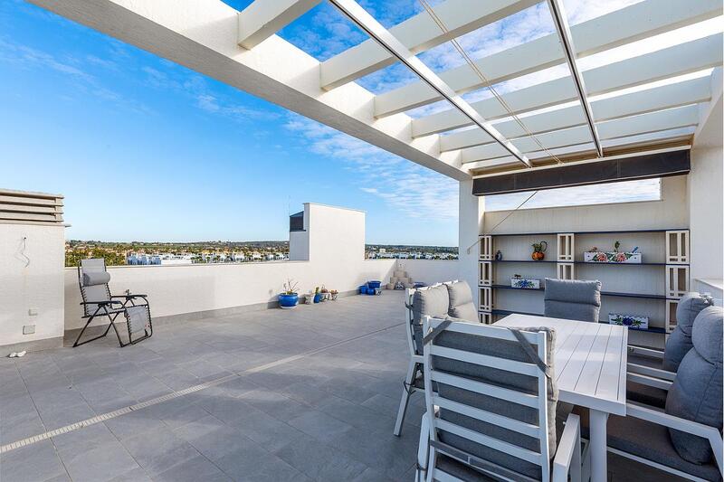 2 slaapkamer Appartement Te koop