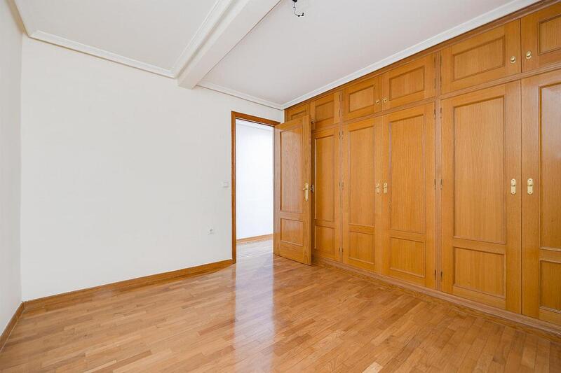 3 slaapkamer Appartement Te koop
