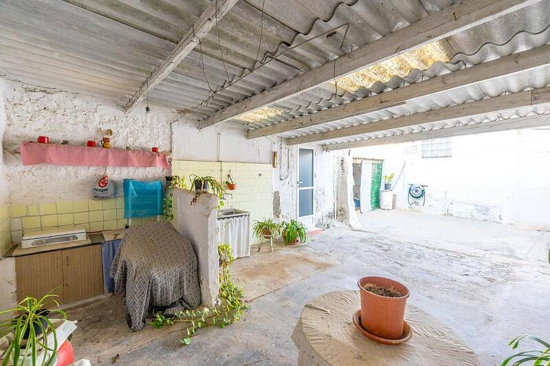 4 bedroom Country House for sale